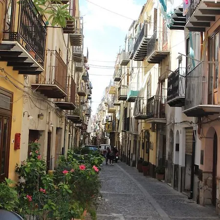 Ortensia Apartment Cefalu